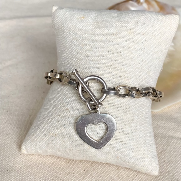 925 Sterling Silver Heart Cutout Toggle Bracelet • Chunky Chain Y2K - Picture 2 of 5